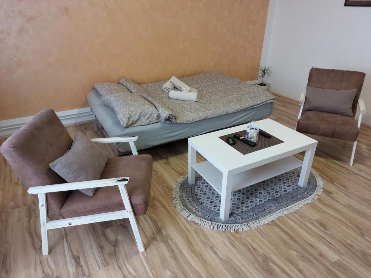 Apartman Centar Szávaszentdemeter Kültér fotó